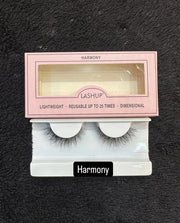LASHUP EYELASHES