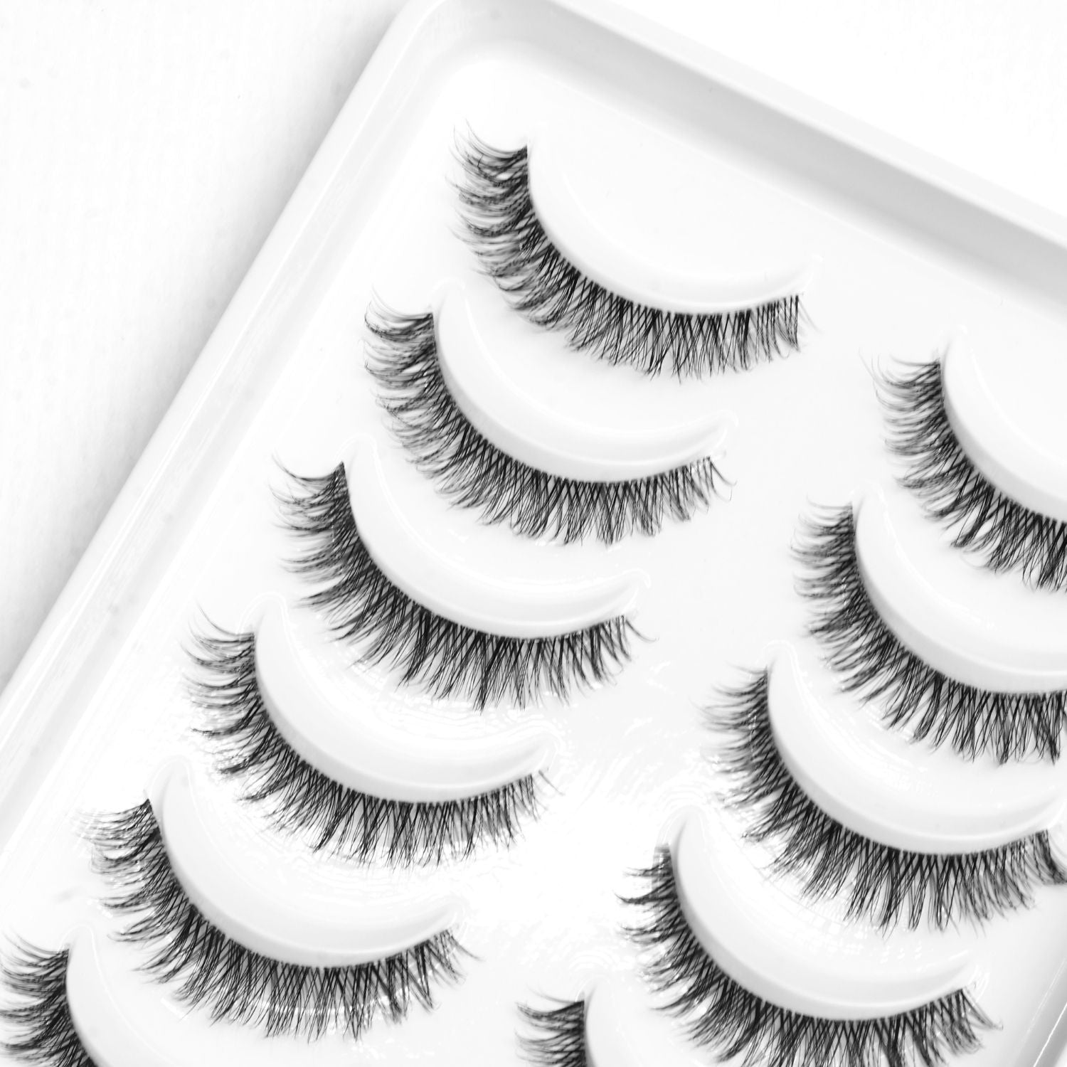SNS 10 PAIRS LASHES PREMIUM (MIMIC MINK) MM-84