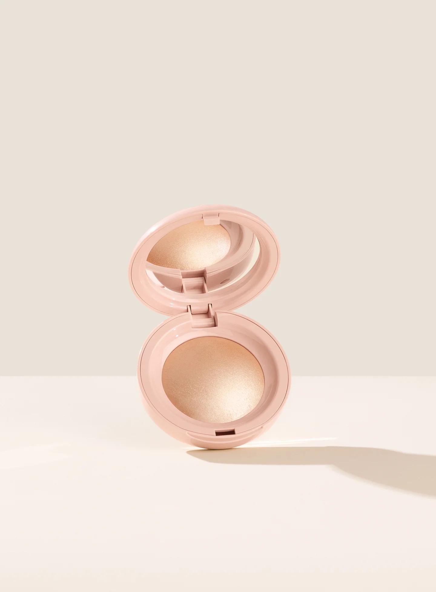 RARE BEAUTY Positive Light Silky Touch Highlighter 2 8G