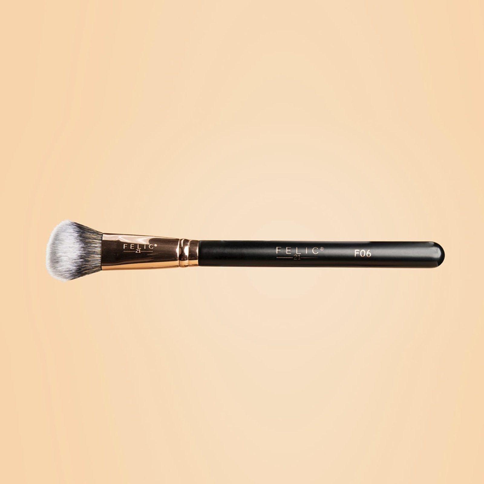 FELIC 21 F06 FOUNDATION BRUSH