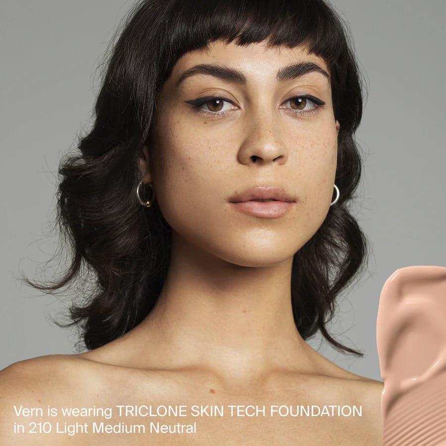 HAUS LABS TRICLONE SKIN TECH FOUNDATION 30ML