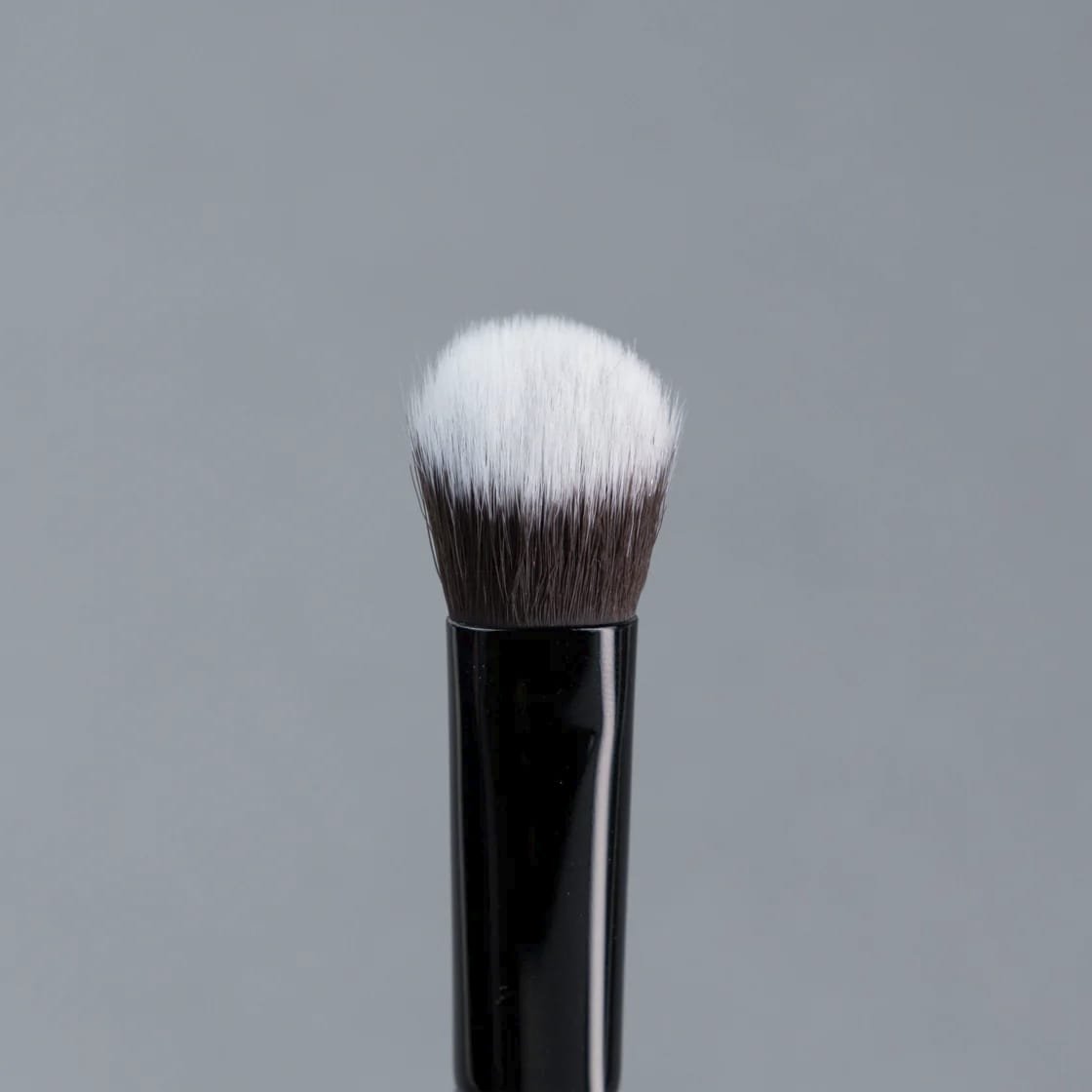 JUST GOLD PROFESSIONAL BRUSHES 136