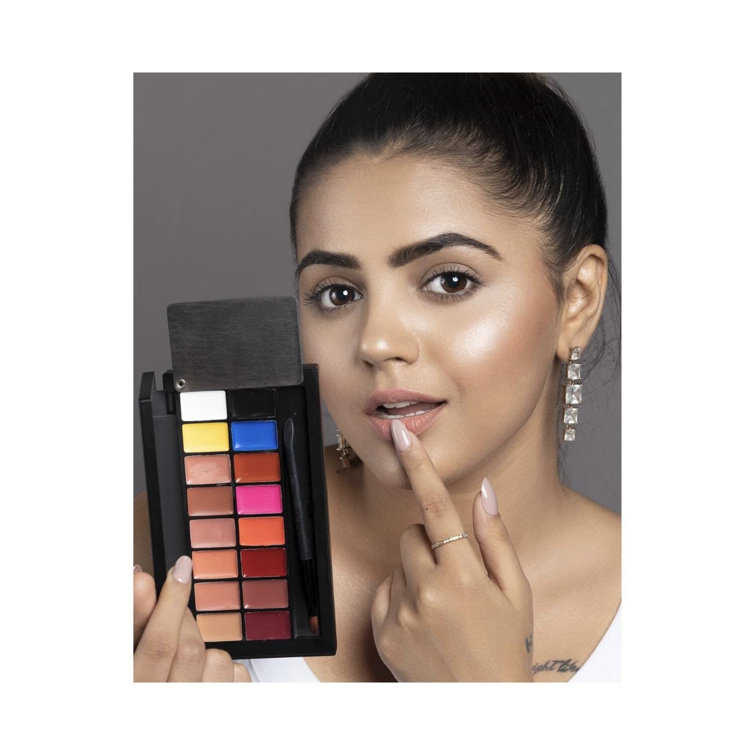 Europe Girl Lipstick Palette
