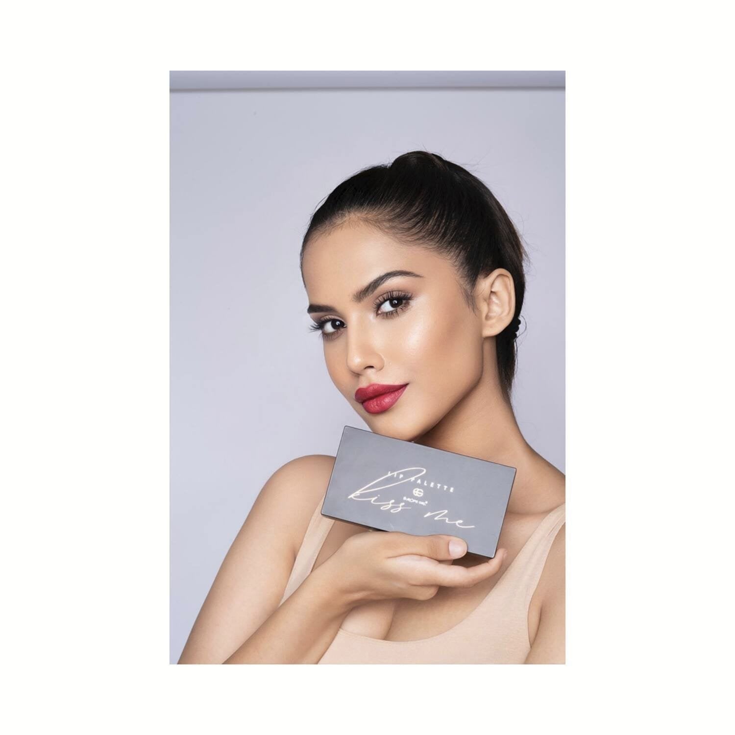 Europe Girl Lipstick Palette