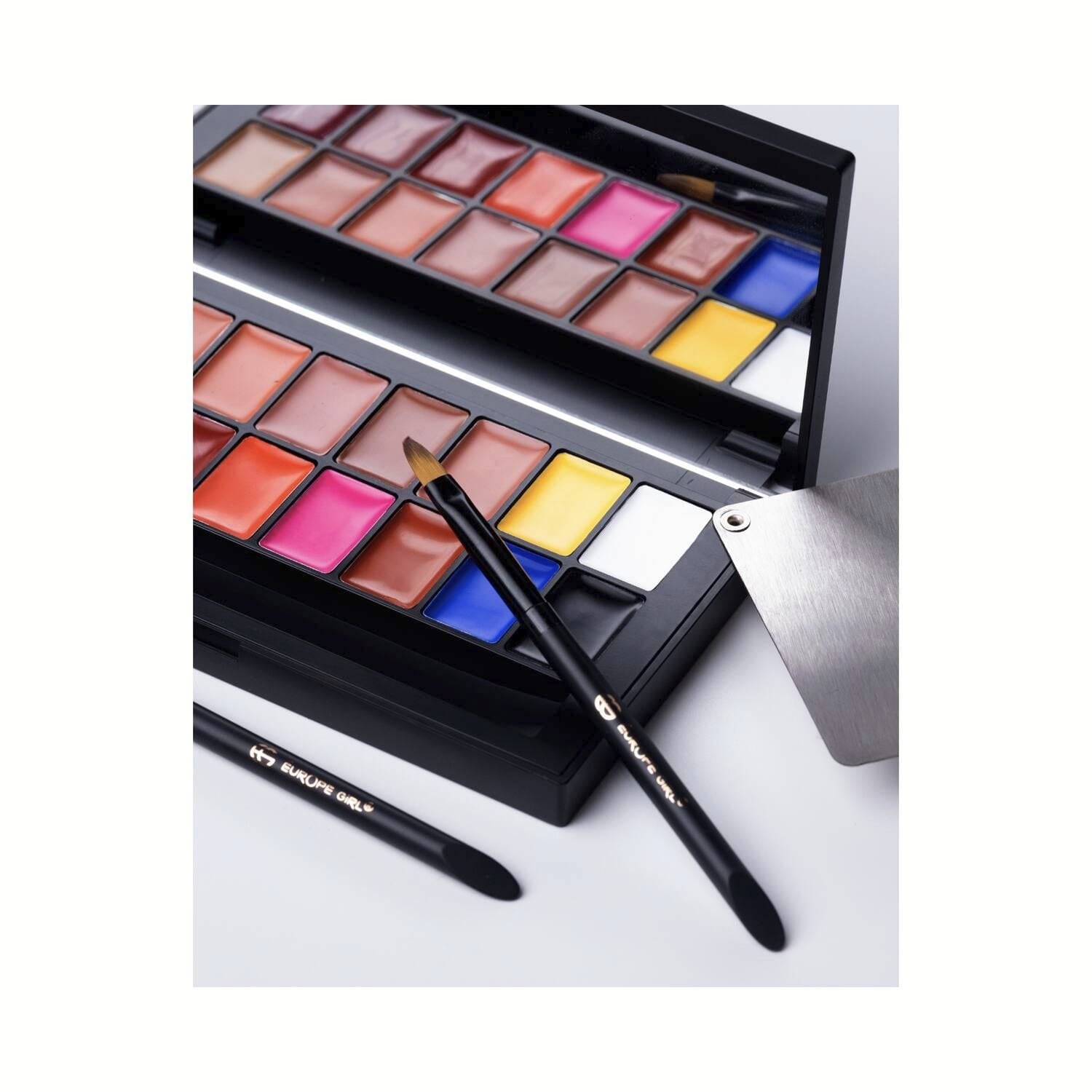 Europe Girl Lipstick Palette