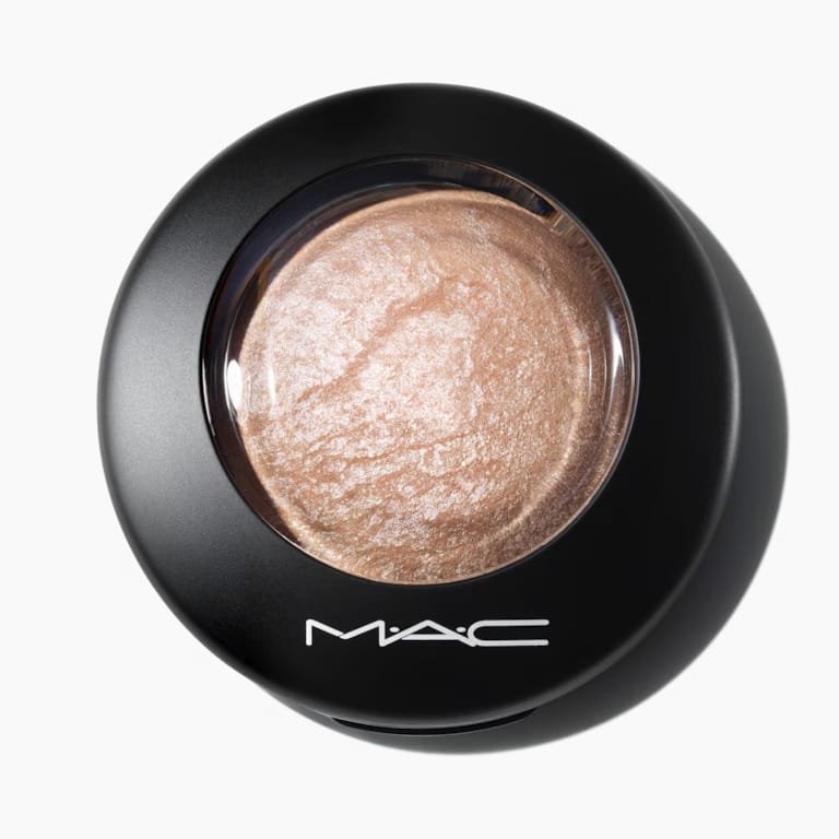 MAC mineralize highlighter 10gms