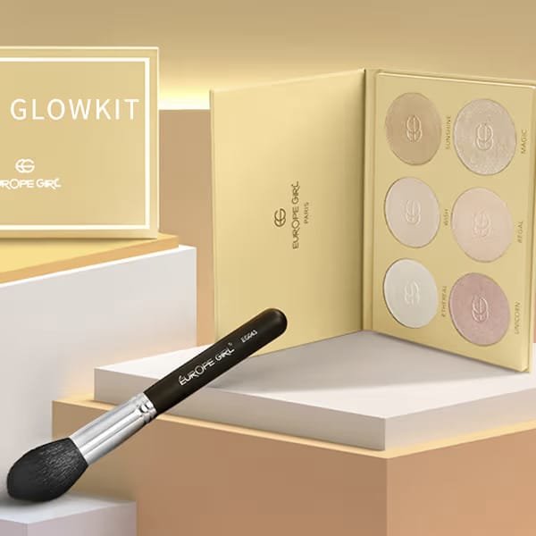 EUROPE GIRL GLOW PALETTE 50G