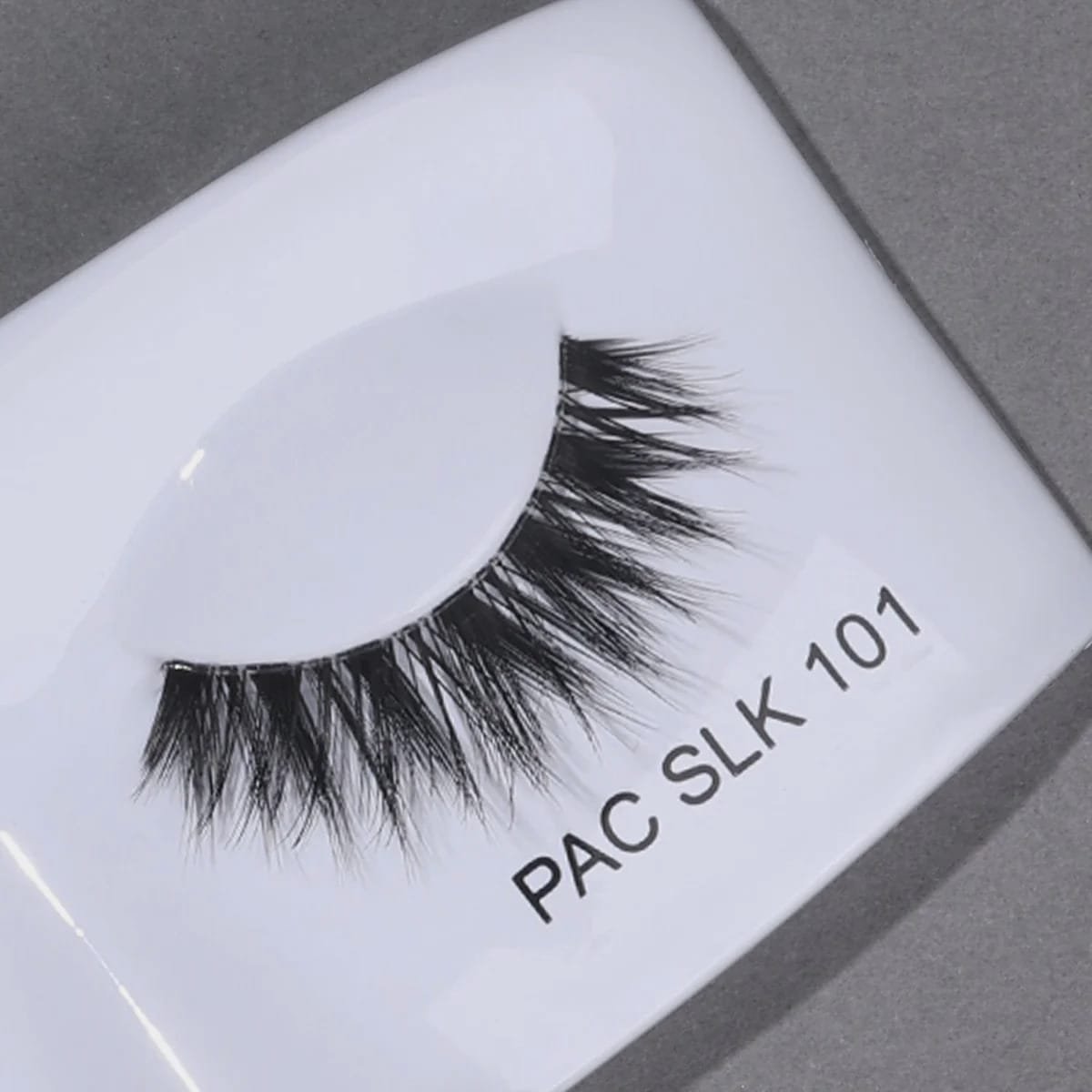 PAC SILK LASHES - 1 PAIR