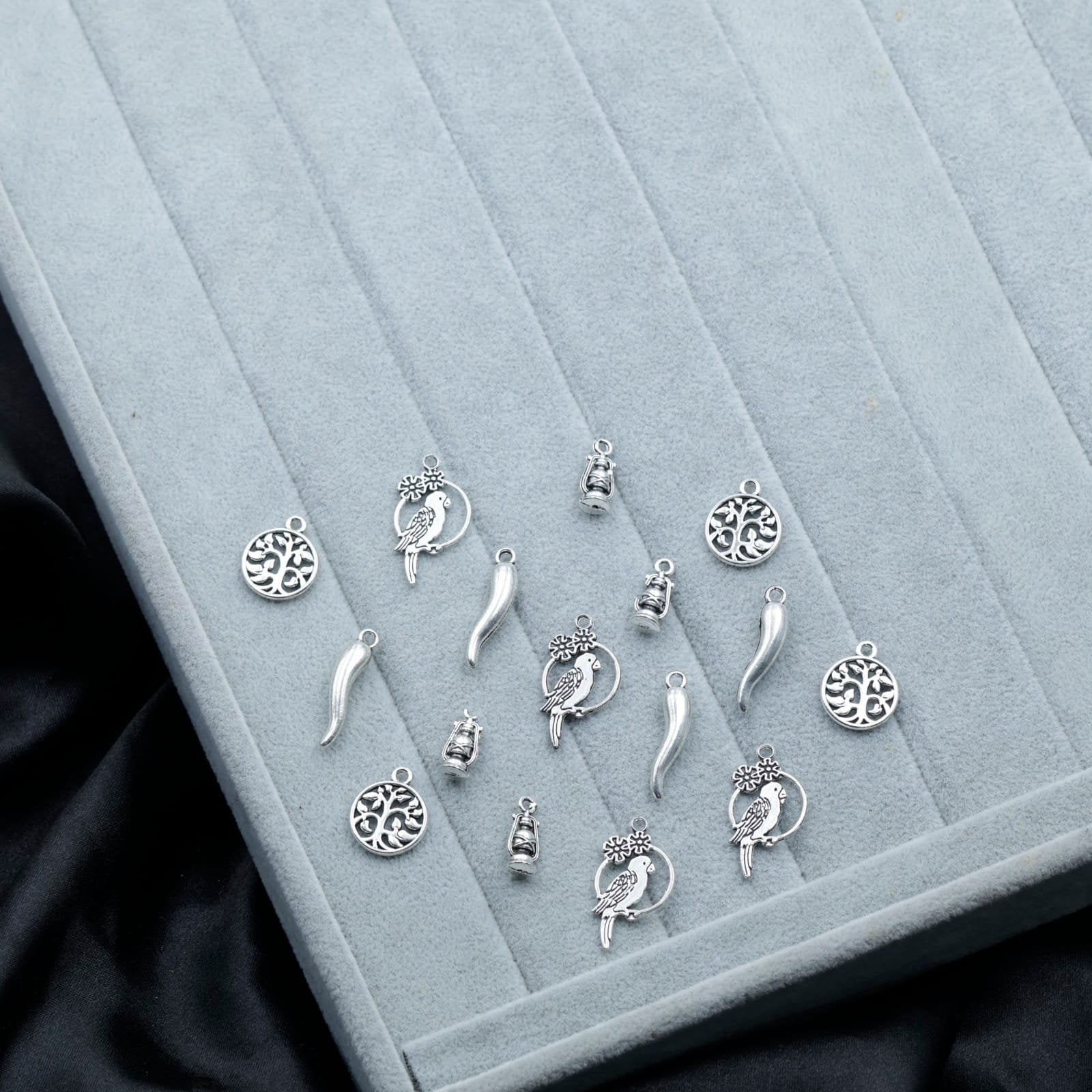 HAIR CHARMS - NATURE CALLING 16 PCS