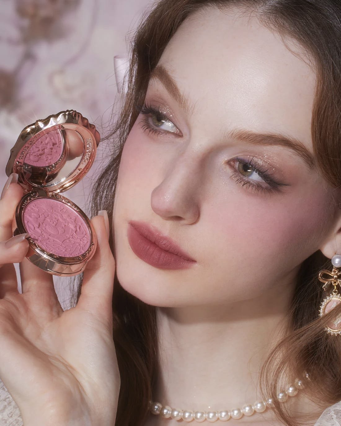 Flower Knows Strawberry Rococo Embossed Blush 5 Gm