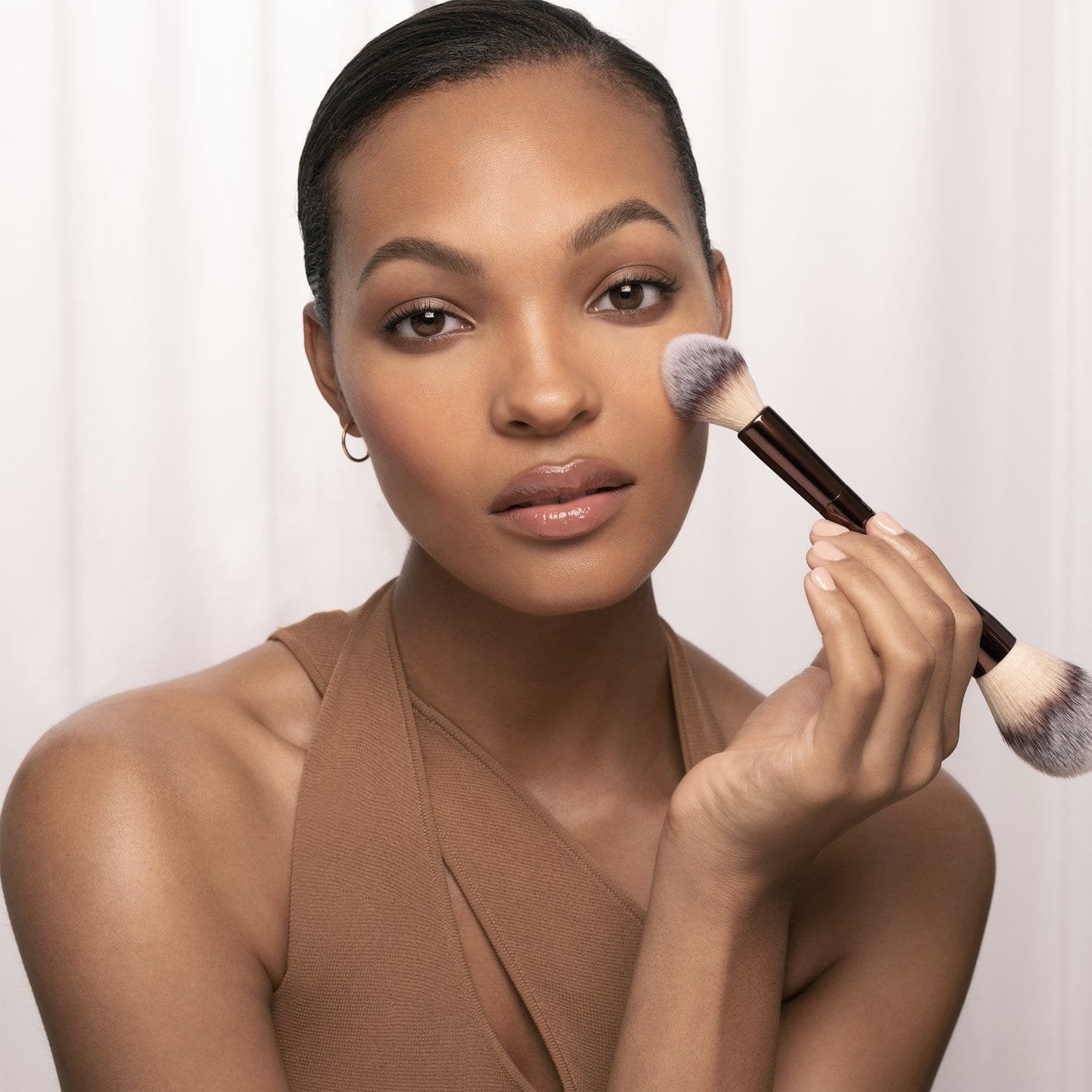 HOURGLASS TRANSLUCENT SETTING POWDER 105 GMS MEDIUM