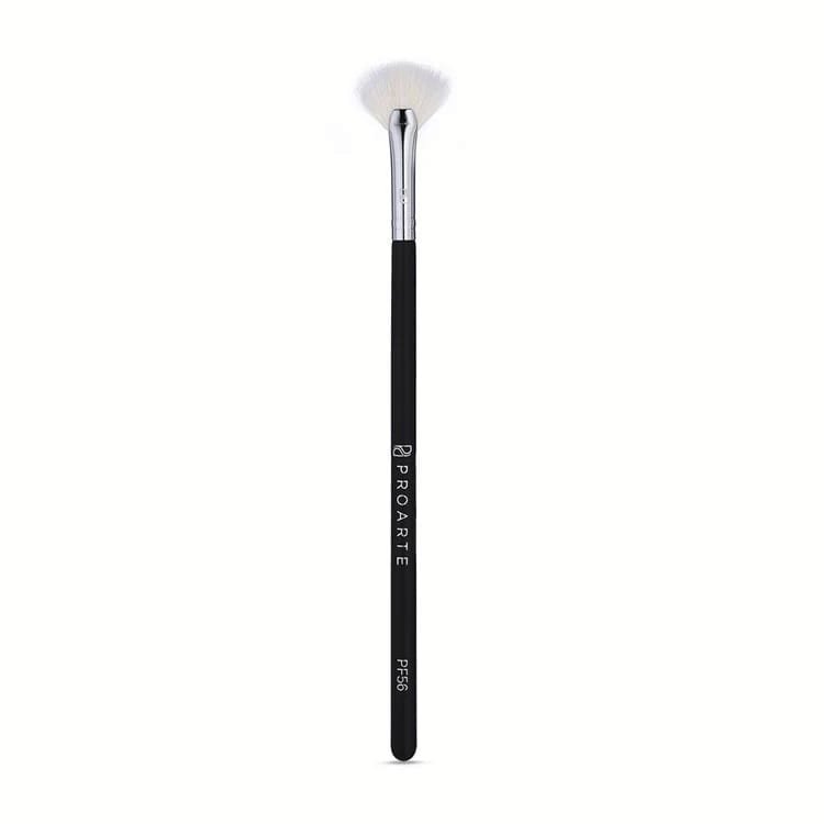 PROARTE Precision Fan Brush   PF 56