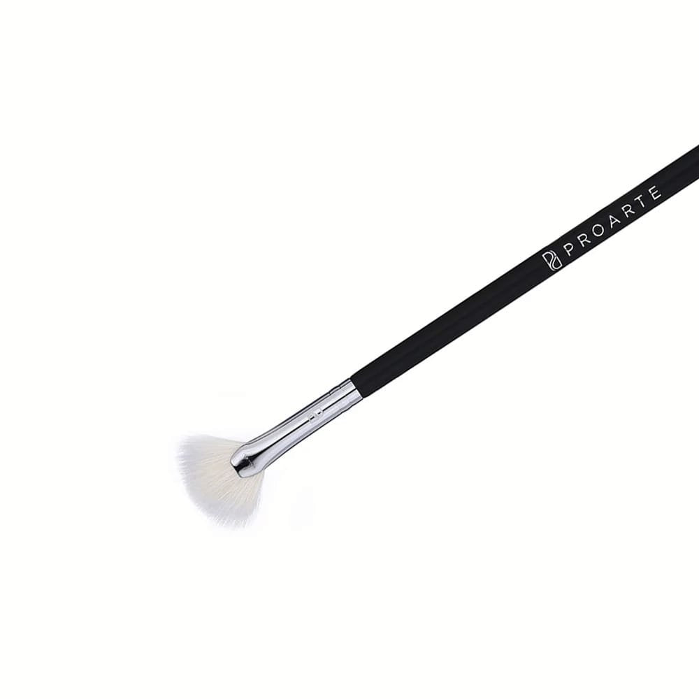 PROARTE Precision Fan Brush   PF 56