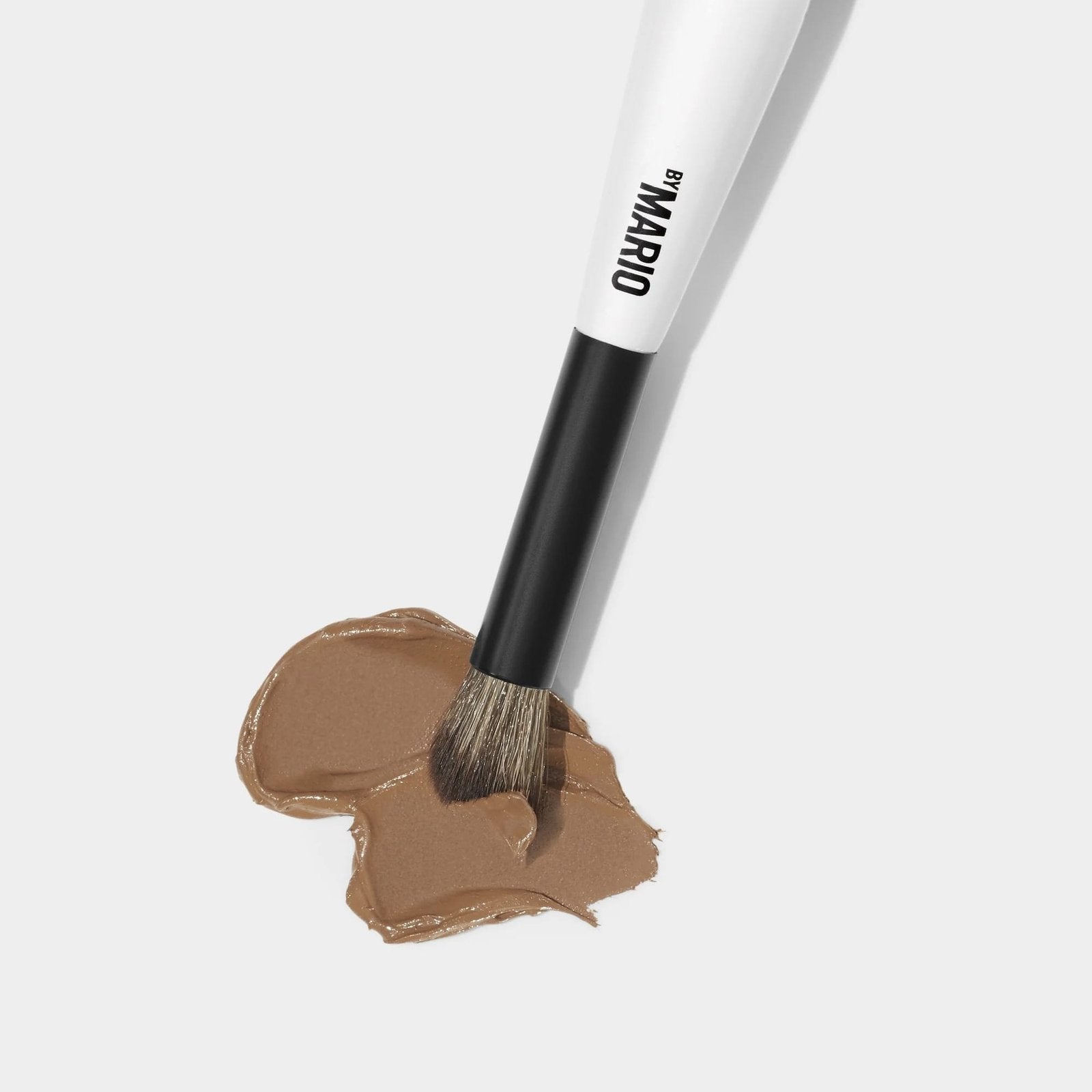 MAKEUP BY MARIO BRUSH F1