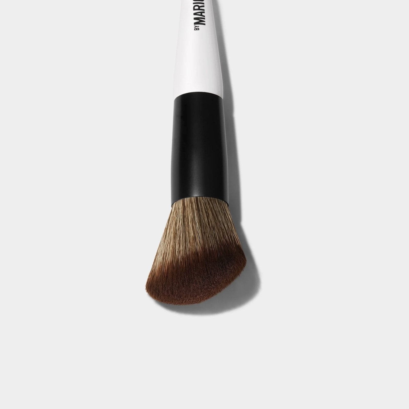 MAKEUP BY MARIO BRUSH F1