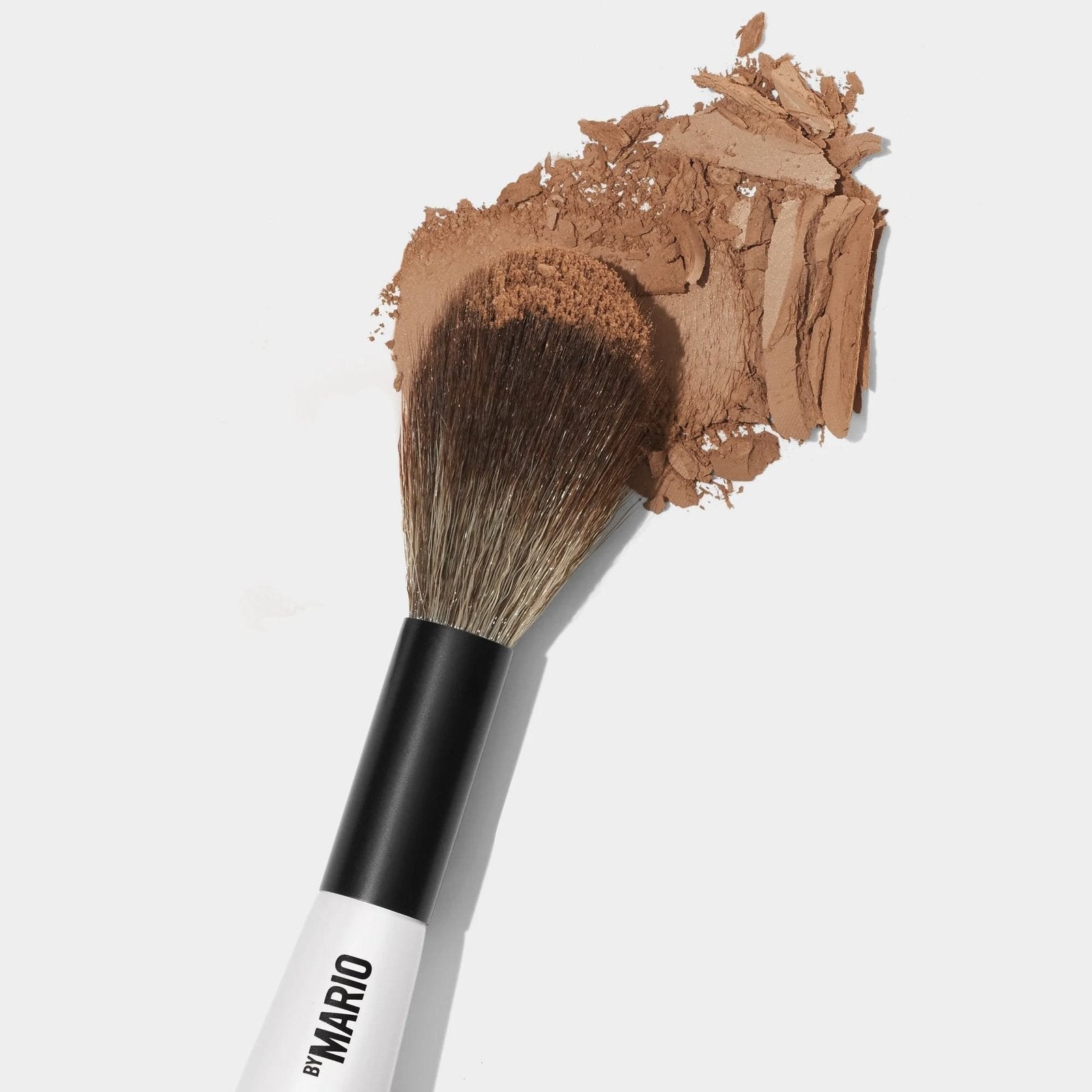 MAKEUP BY MARIO BRUSH F2