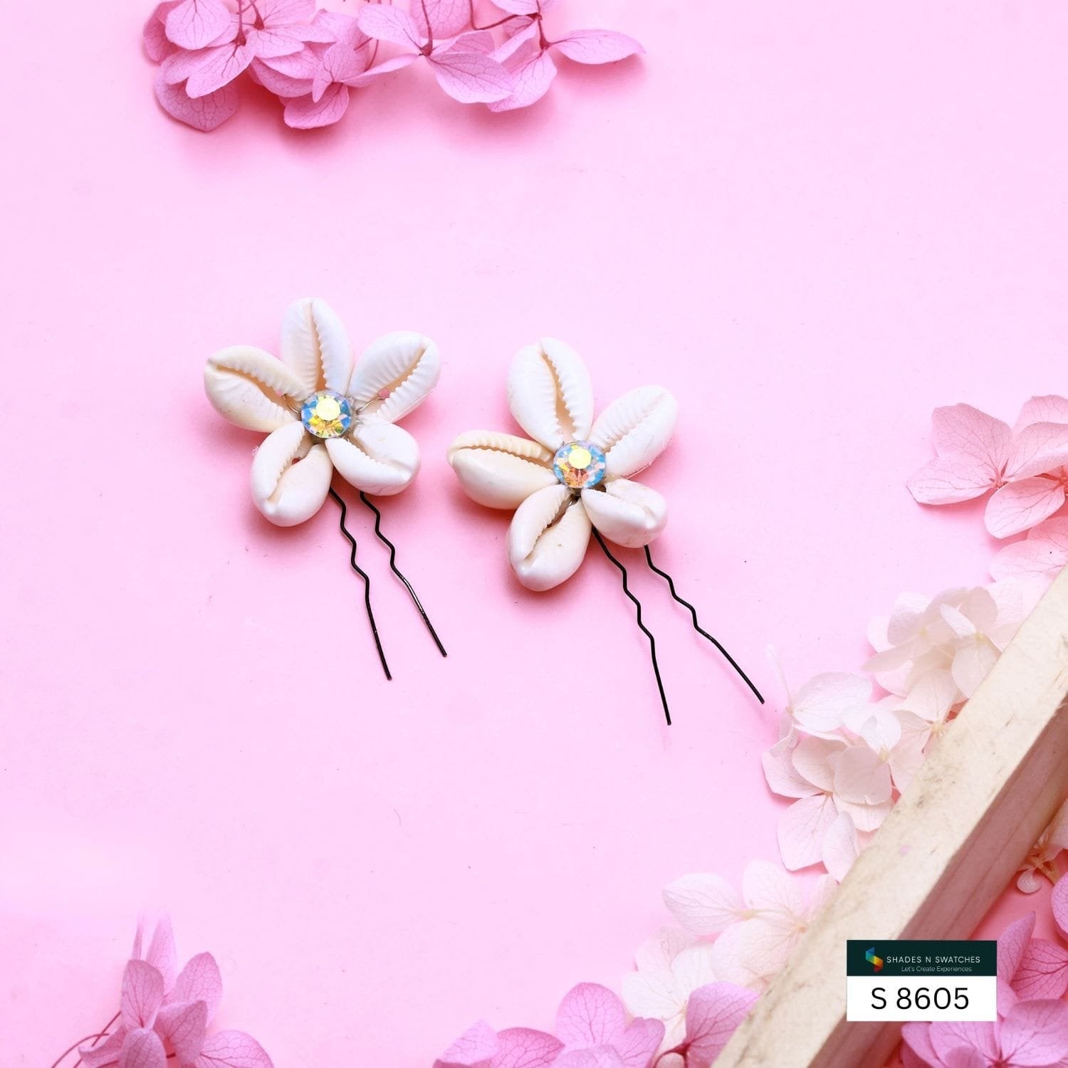 SEA SHELL FLOWER WITH U PIN 6 PCS SET