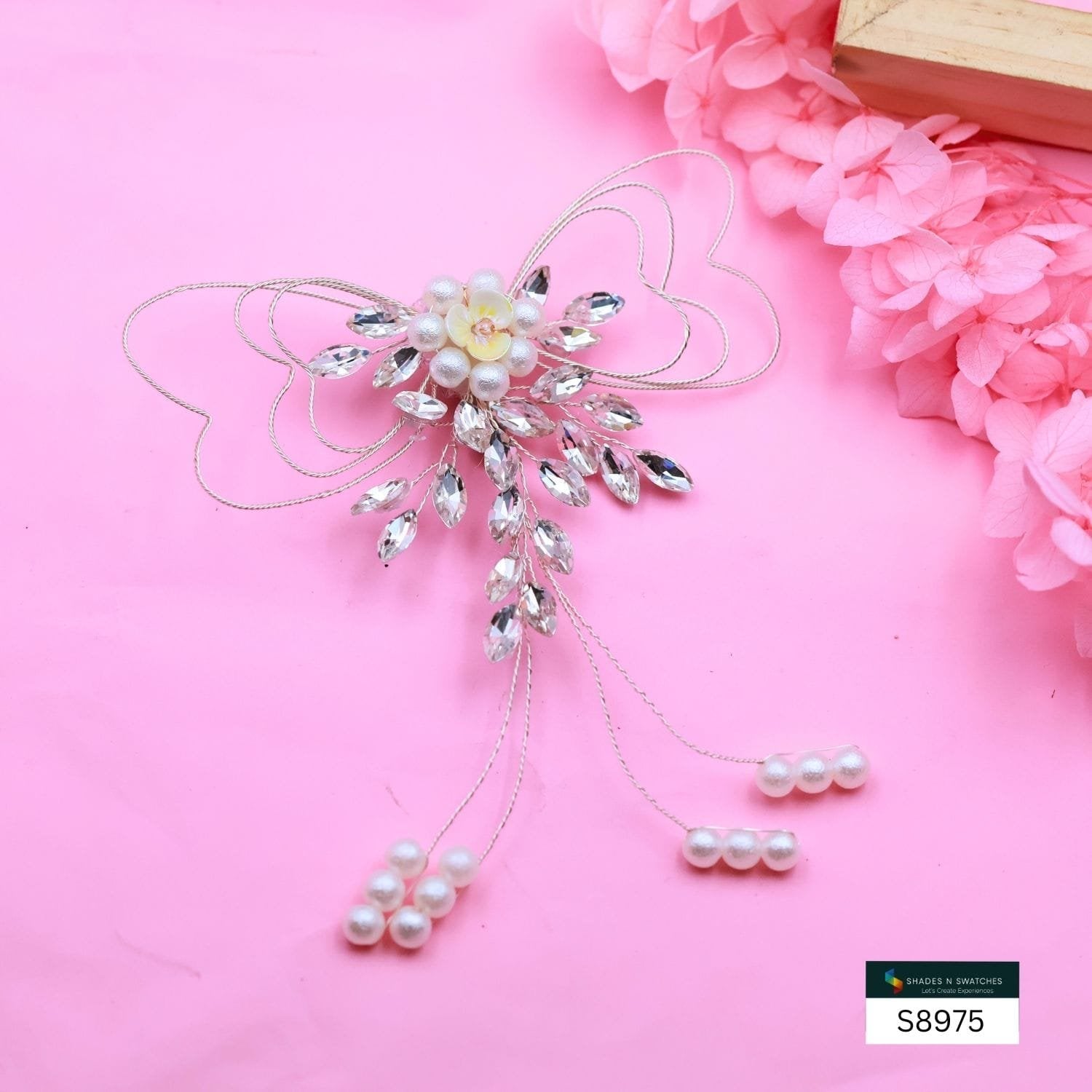 HM HAIR BOW 4077