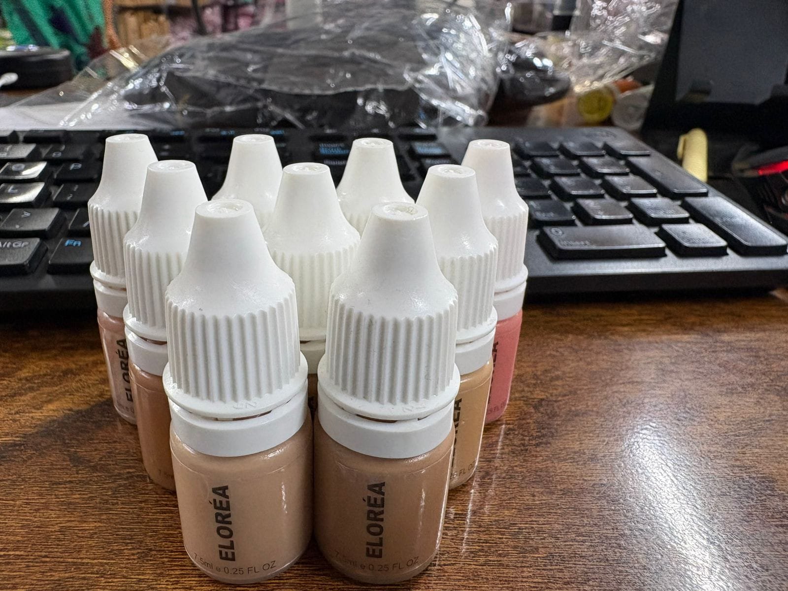 IWATA MISTAIR SILICON BASED 9PC FOUNDATION SET 7.5ML