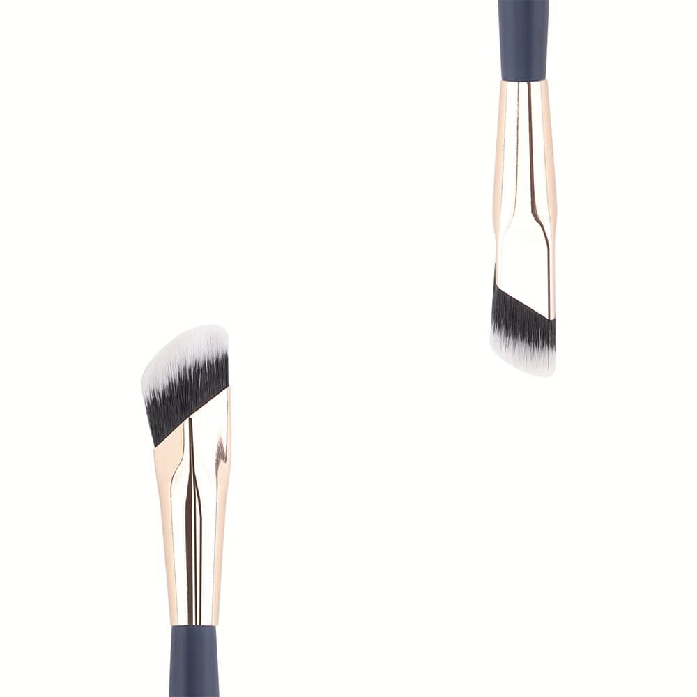 MAKEZMIA MAKEUP BRUSH MF 104 ANGLE CORRECT