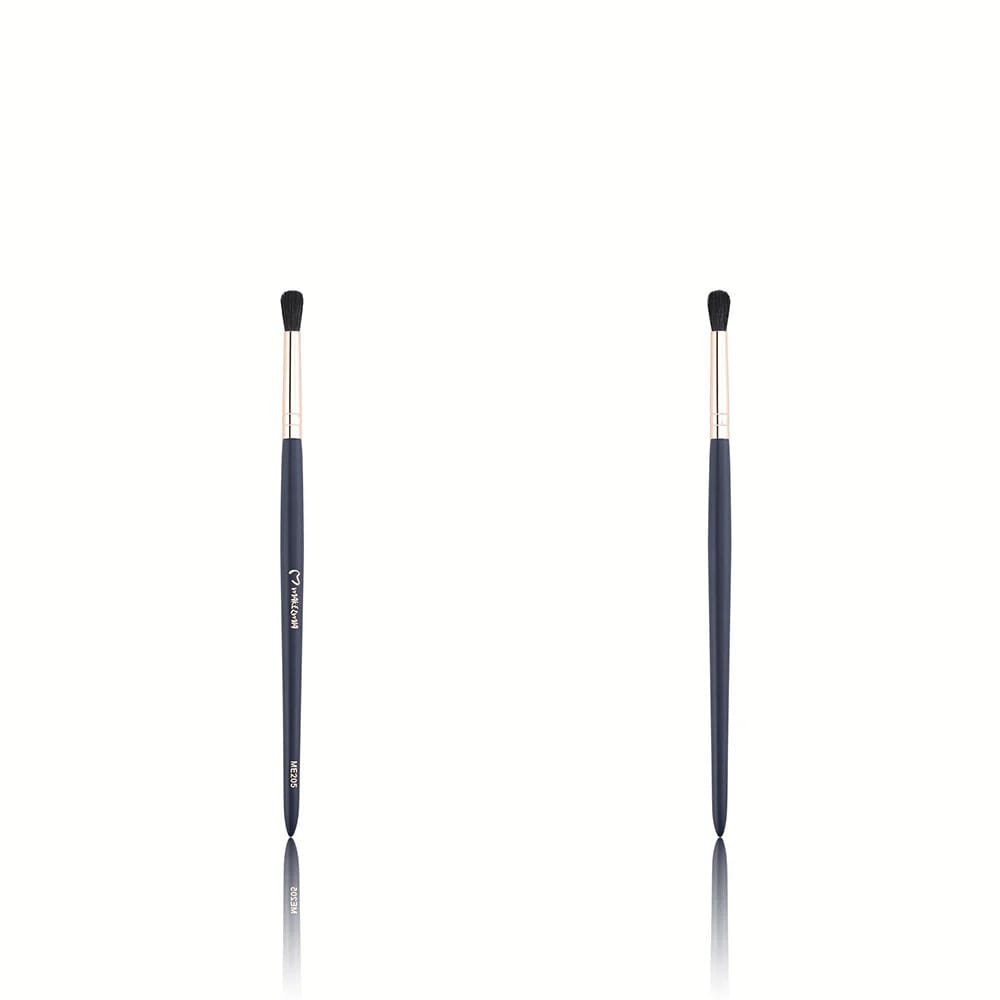 MAKEZMIA MAKEUP BRUSH ME 205 CREASE CRAFTER MINI PRECISION CREASE BRUSH