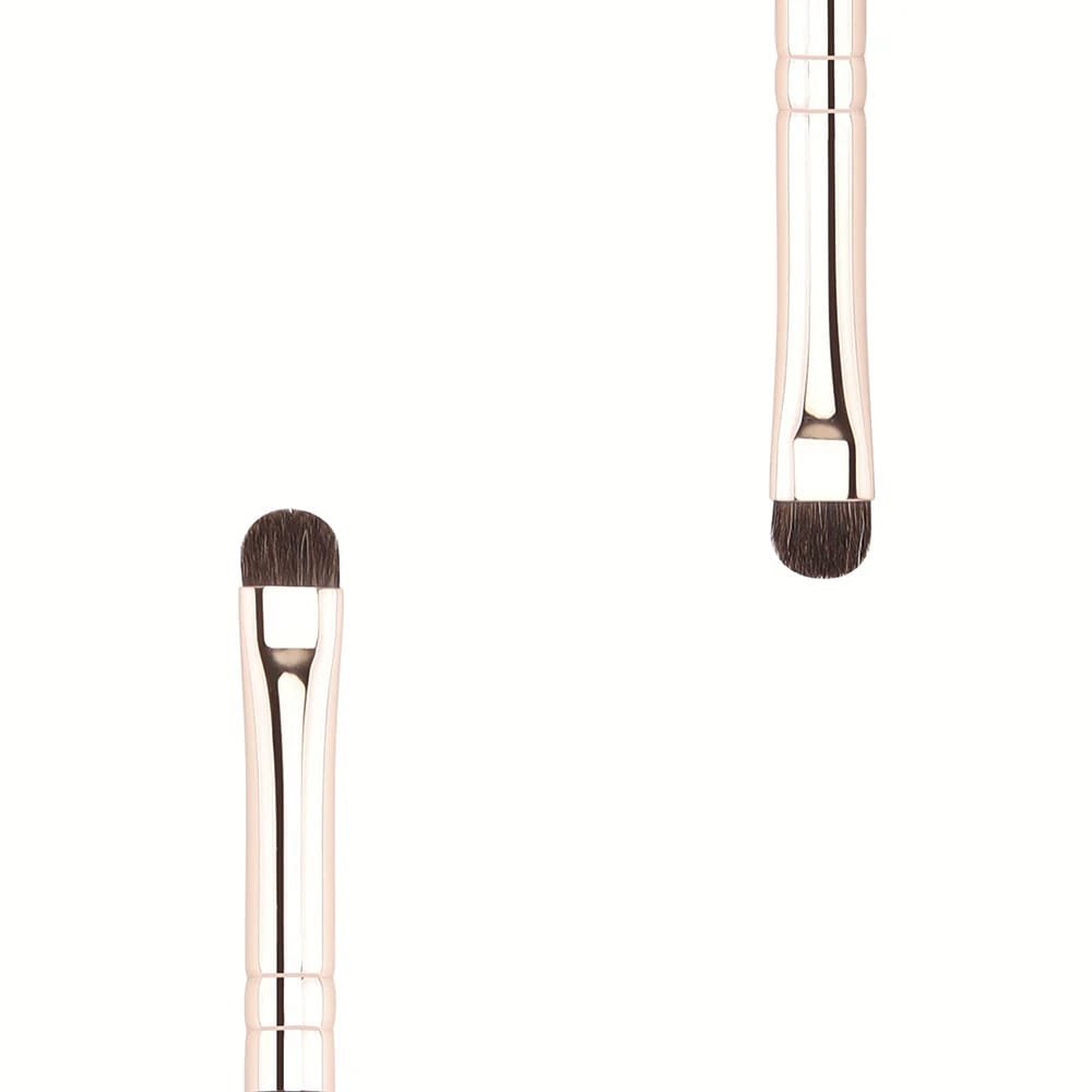 MAKEZMIA MAKEUP BRUSH ME212 CUTCRAFT MINI SMALL CUT CREASE BRUSH