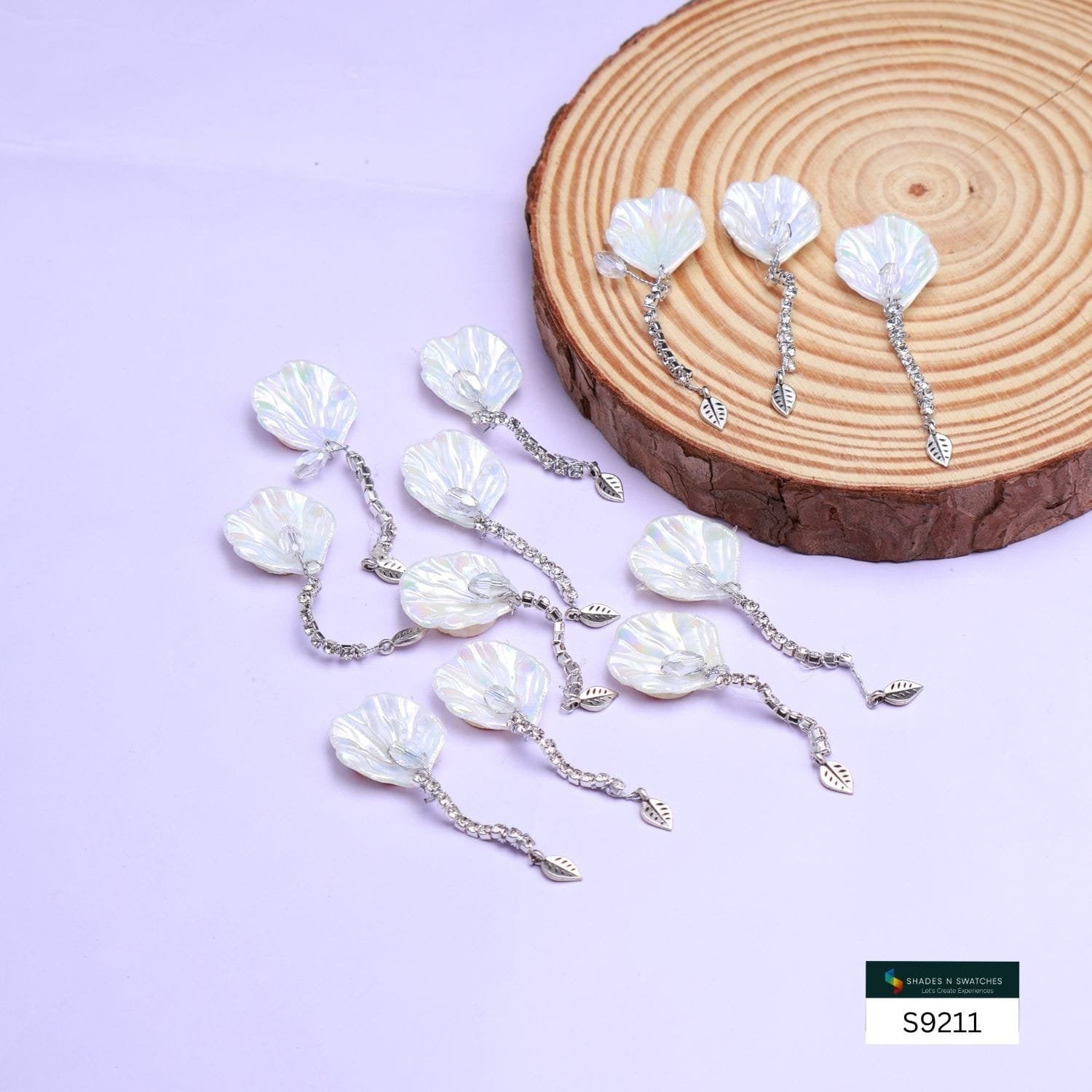 12 PCS SEA SHELL HANDING ACCESSORIES