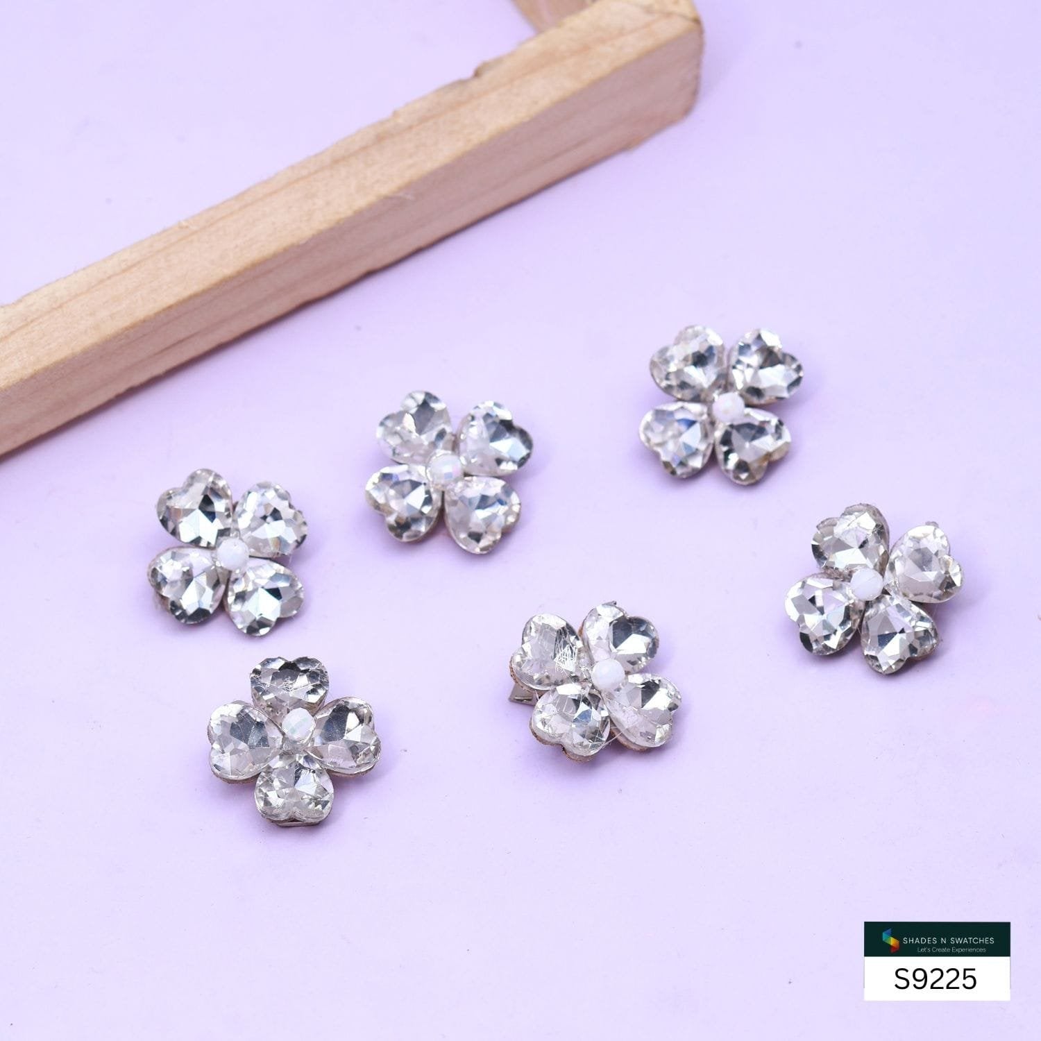 6 PCS FLOWER MESSY BRAID ACCESSORIES