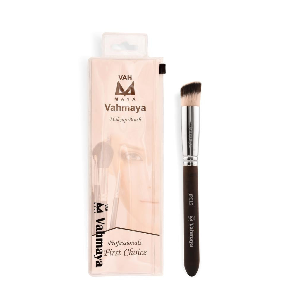 VAHMAYA ANGULAR FOUNDATION BRUSH IP012