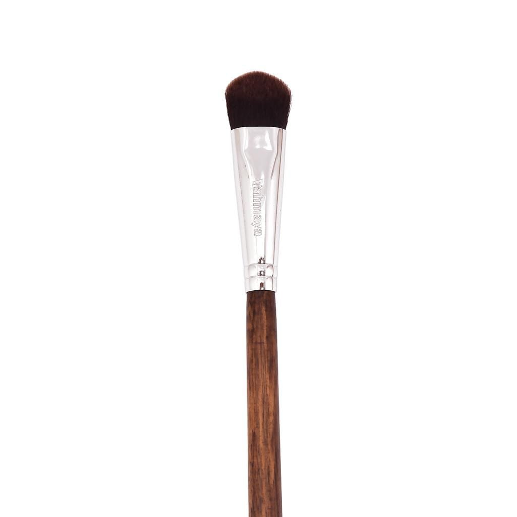 VAHMAYA CONCEALER BRUSH IP084