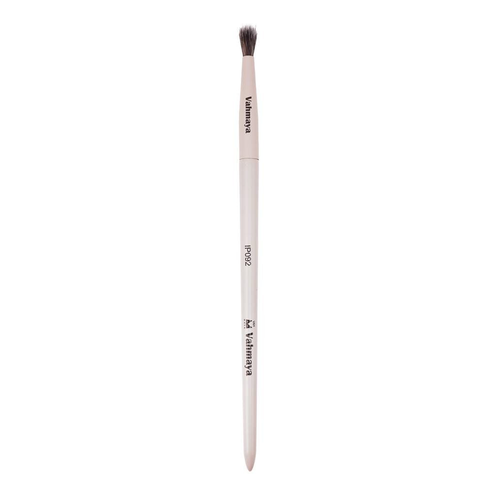 VAHMAYA EYE BLENDING BRUSH IP092