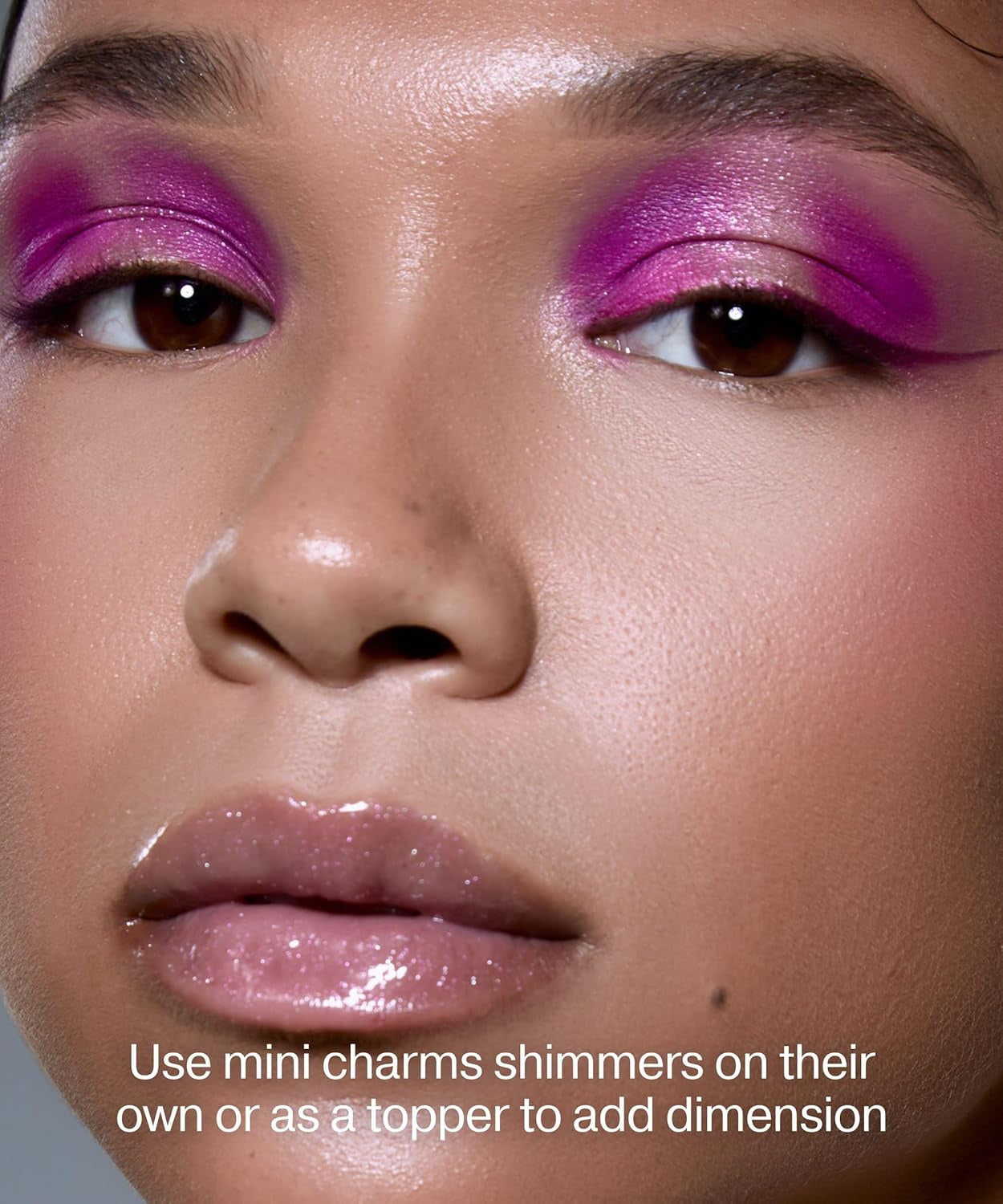 BEAUTY BAY MINI CHARMS 9 COLOUR EYESHADOW PALETTE 9*1G