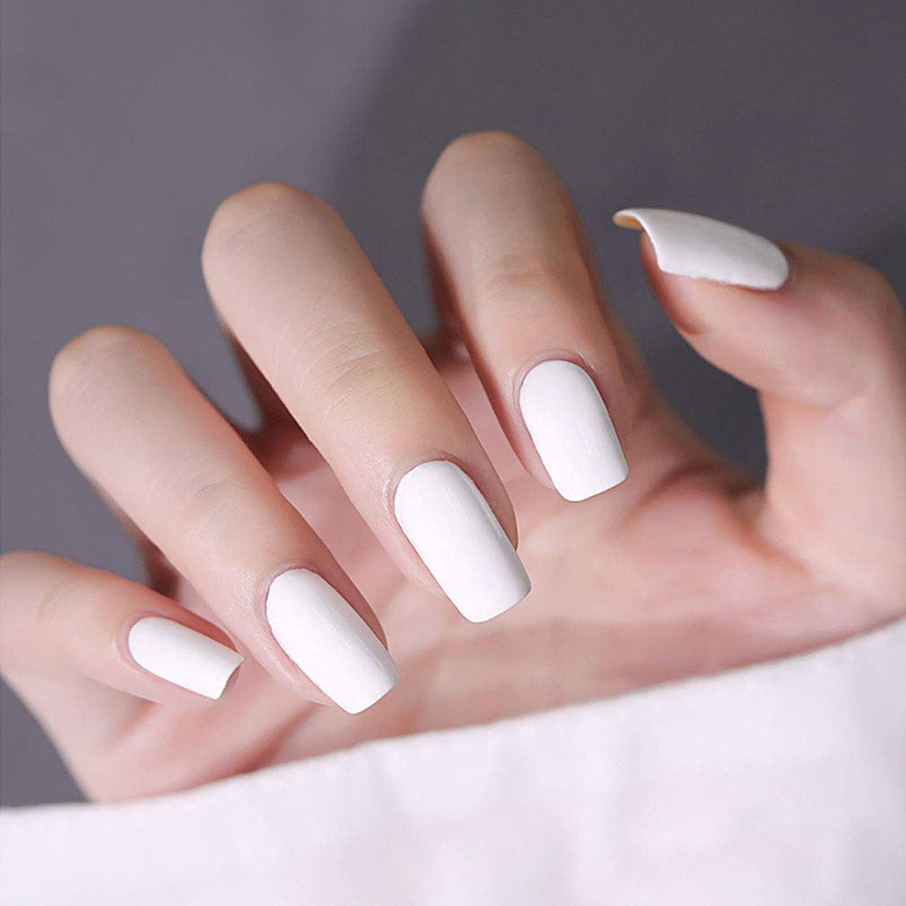 BOLT BEE WHITE GEL NAIL PAINT 15ML