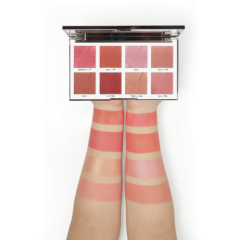 FOREVER 52 BACK STAGE ESSENTIAL 8 COLOR HIGHLIGHT PALETTE