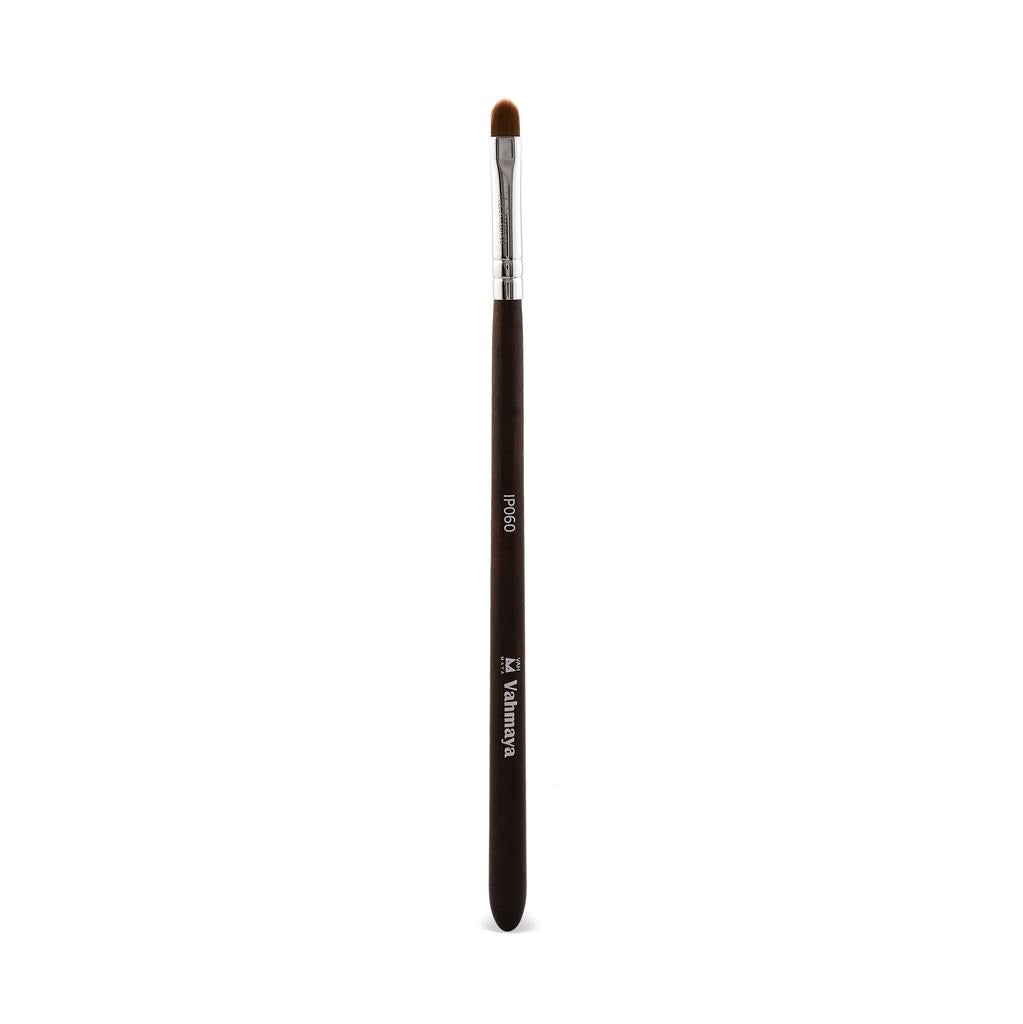 VAHMAYA EYE SUMDGEING BRUSH IP060