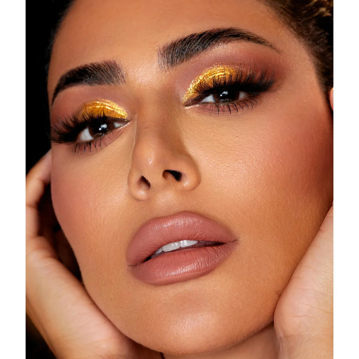 HUDA BEAUTY EMPOWERED EYE SHADOW PALETTE 16.8G
