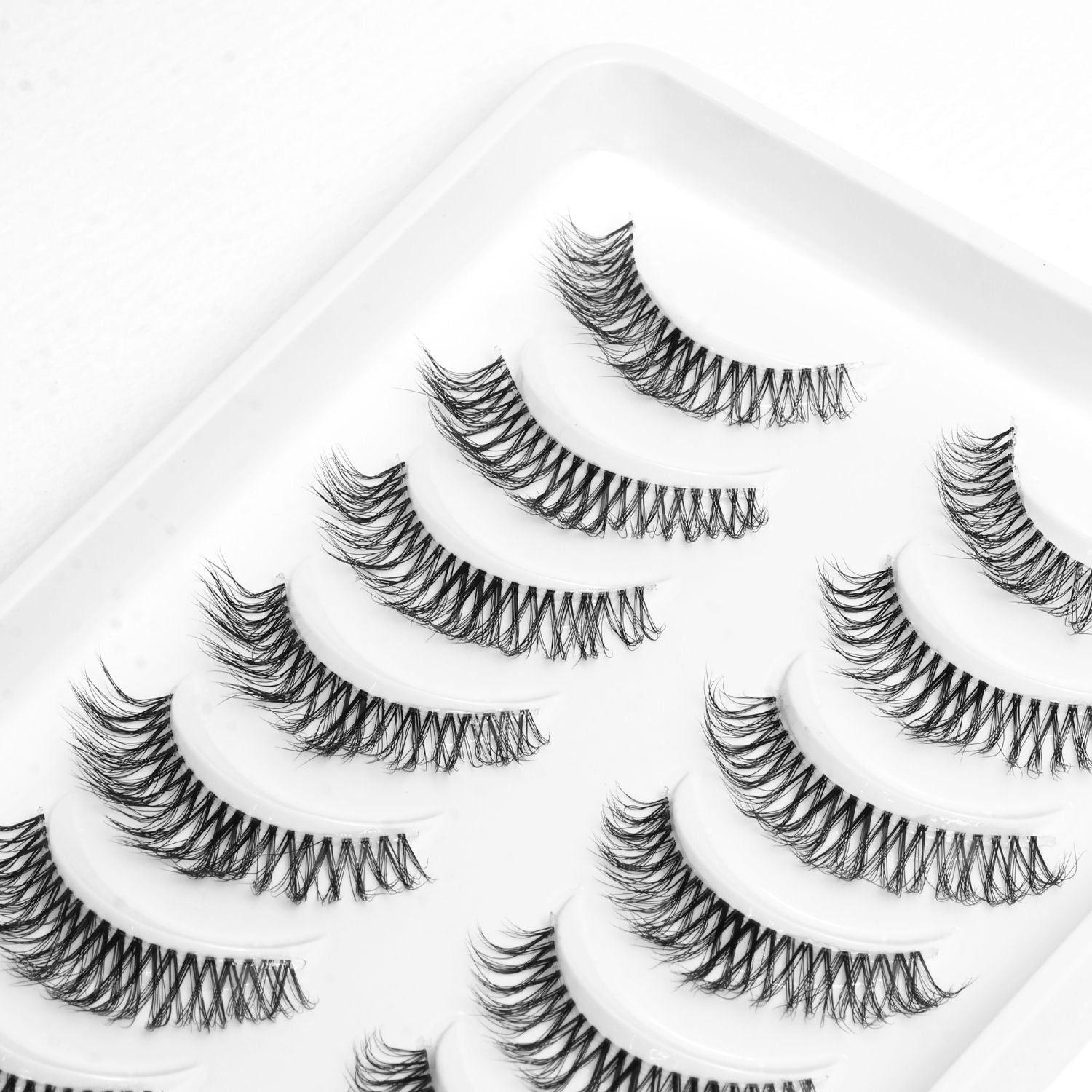 MM-48 SNS 10 PAIRS LASHES PREMIUM (MIMIC MINK)