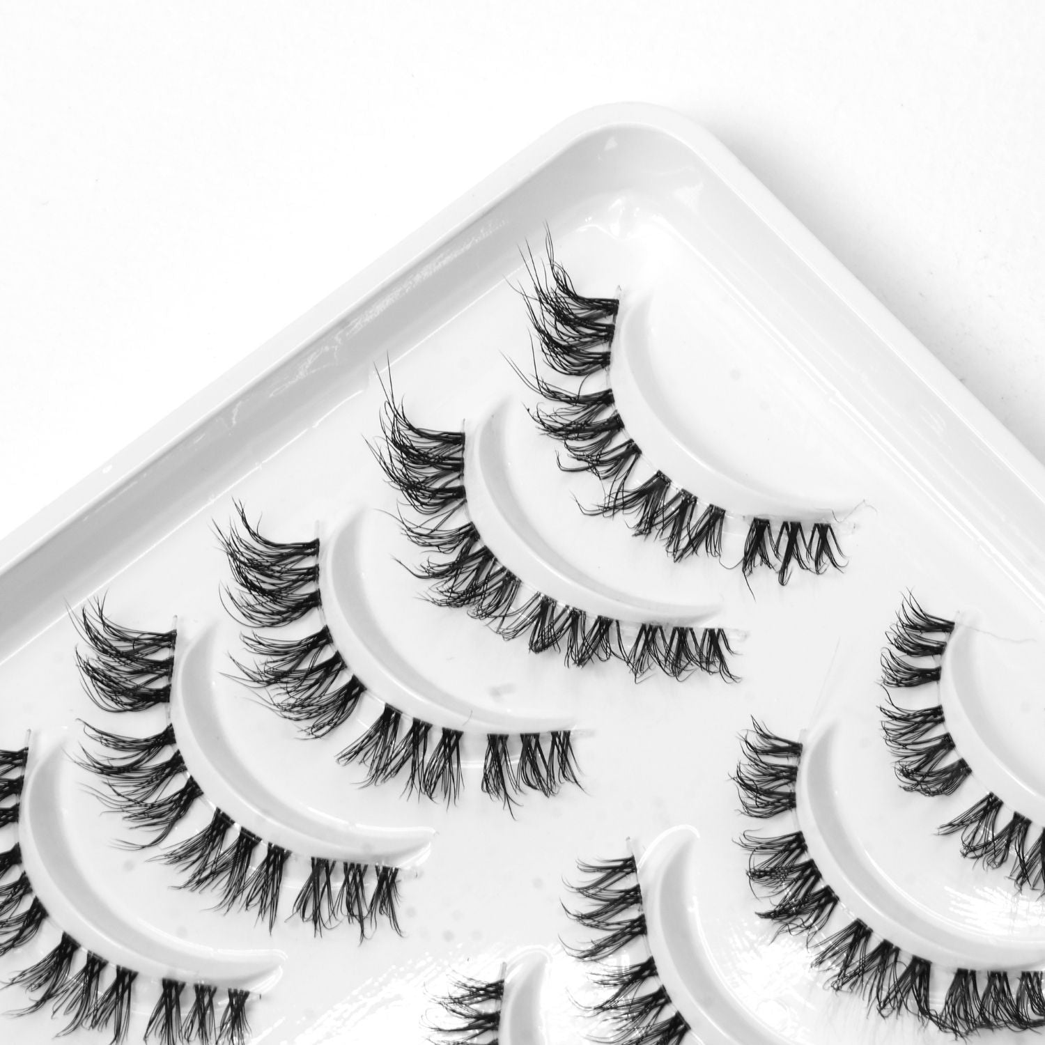MM-51 SNS 10 PAIRS LASHES PREMIUM (MIMIC MINK)