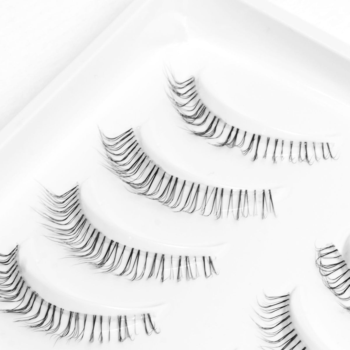 MM-83 SNS 10 PAIRS LASHES PREMIUM (MIMIC MINK)