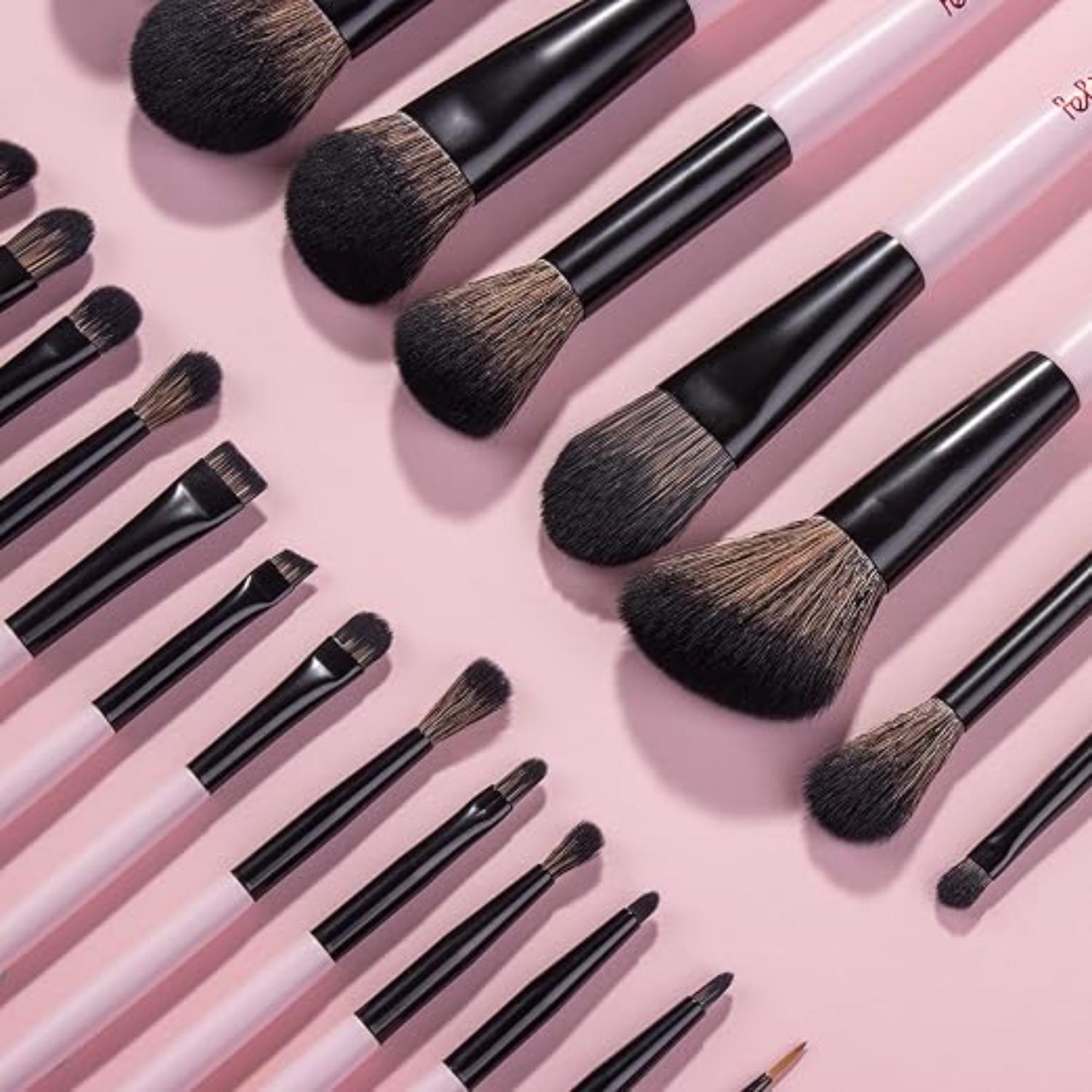 FELIC21 ESSENTIALLY YOU - ON THE GO 25 PCS BRUSH SET