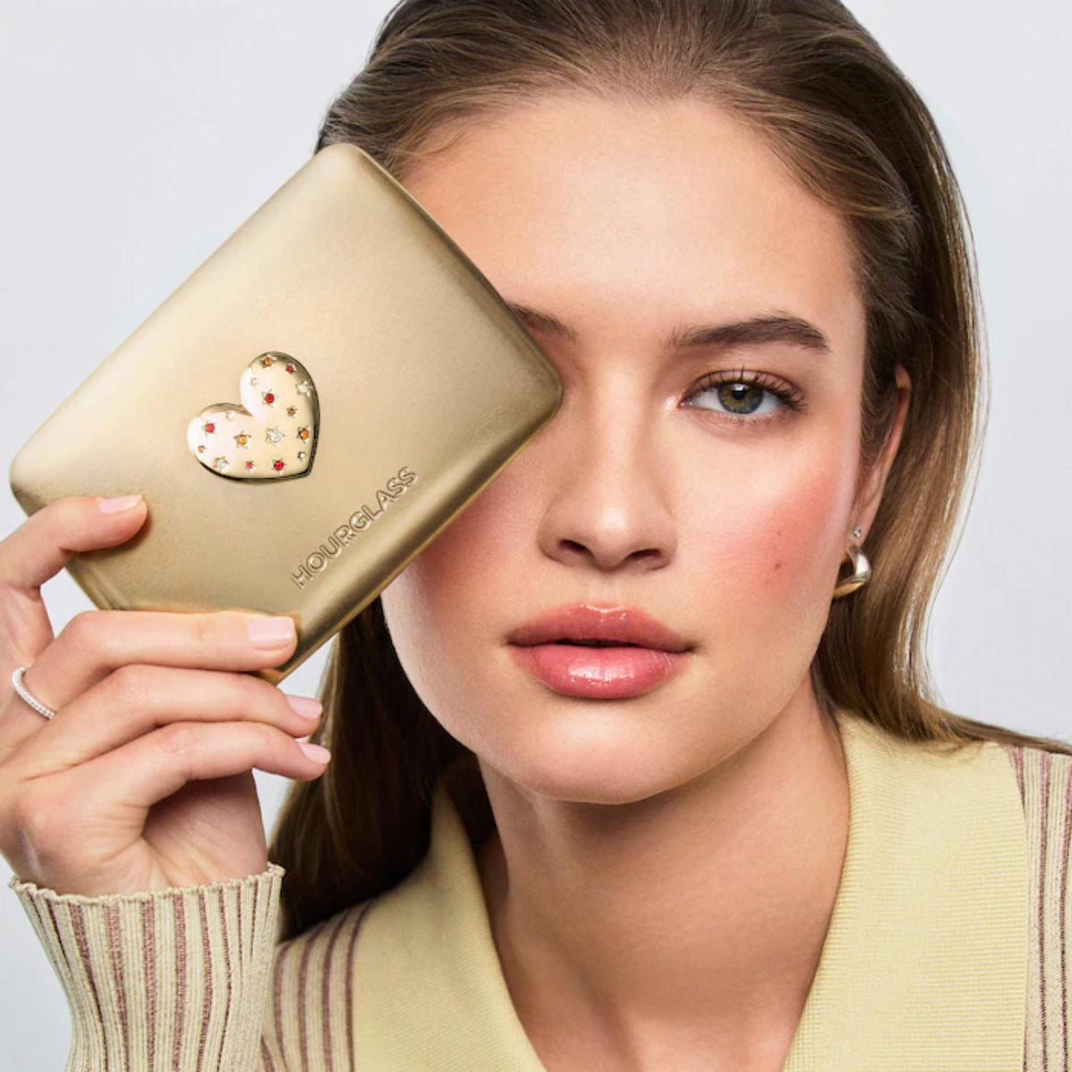 HOURGLASS AMBIENT LIGHTING EDIT UNLOCKED PALETTE-LOVE
