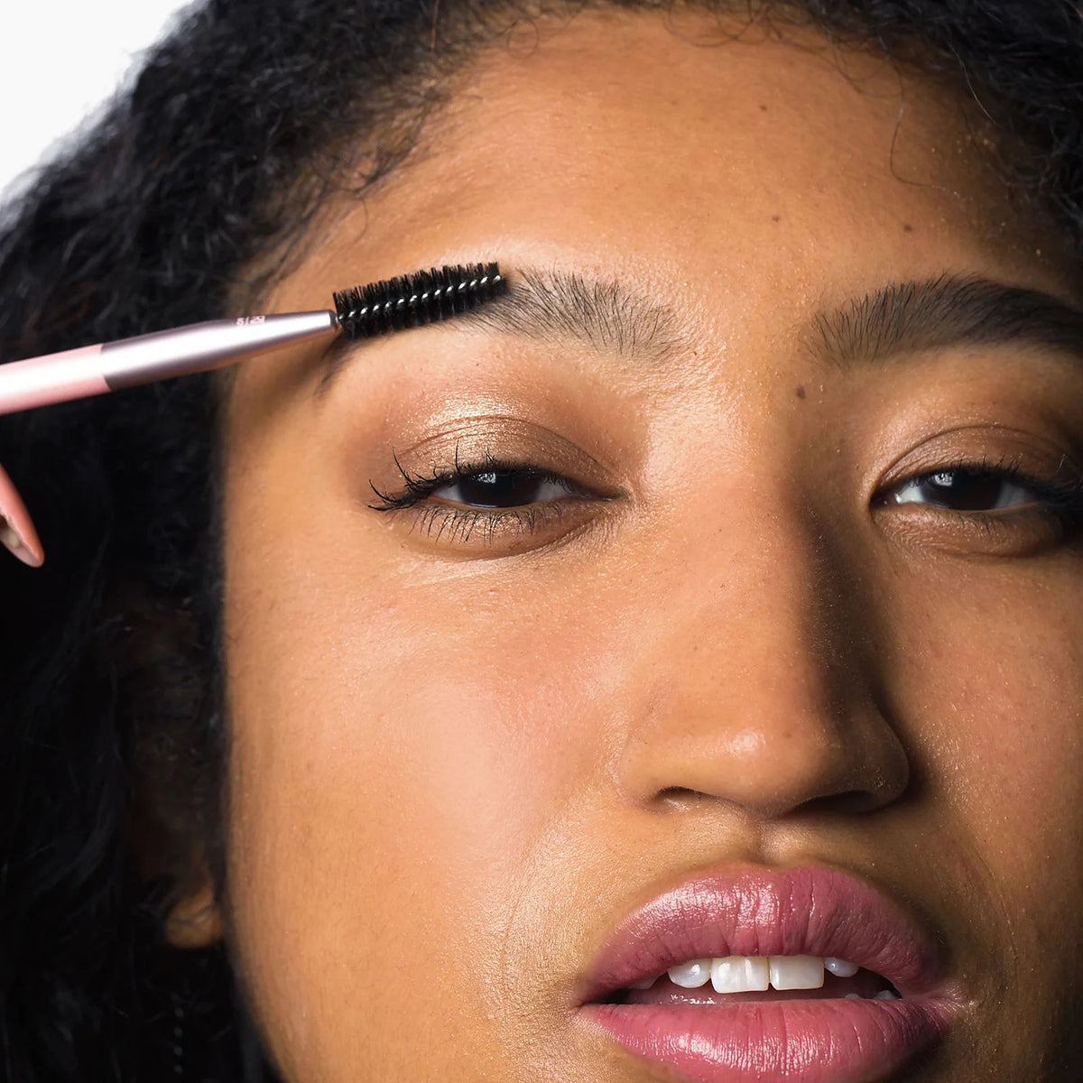 REAL TECHNIQUES DUAL ENDED BROW BRUSH RT 0600