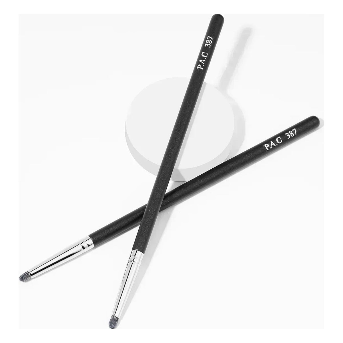PAC Eyeshadow Blending Brush 387